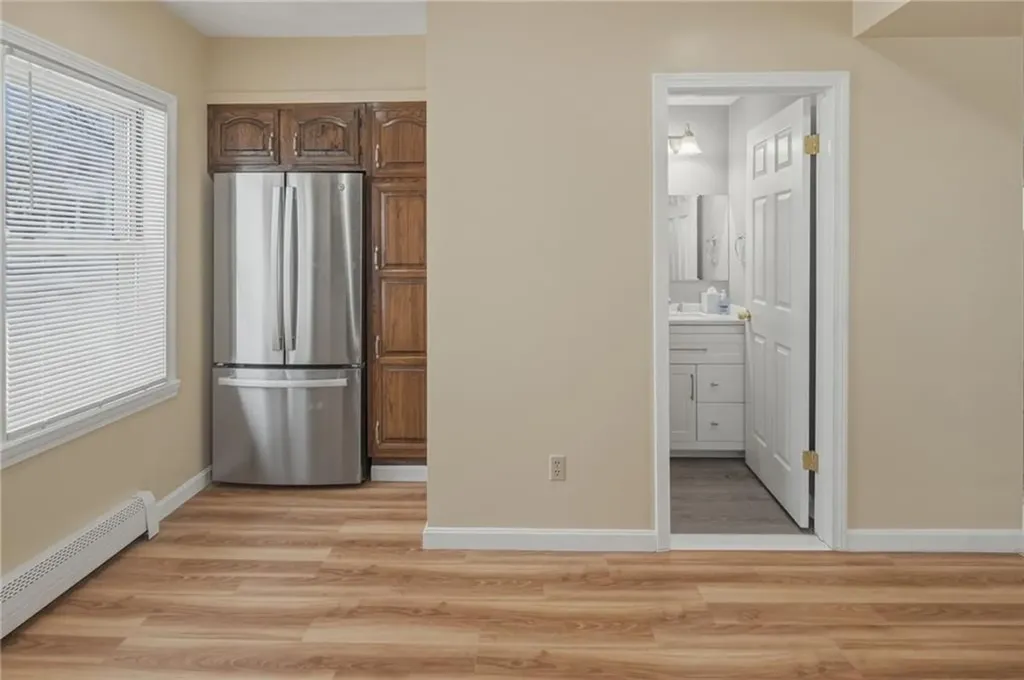 37 West Street West Warwick RI 02893