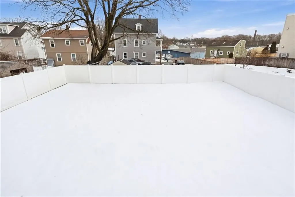 37 West Street West Warwick RI 02893