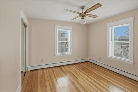 37 West Street West Warwick RI 02893