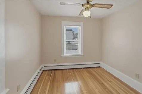 37 West Street West Warwick RI 02893