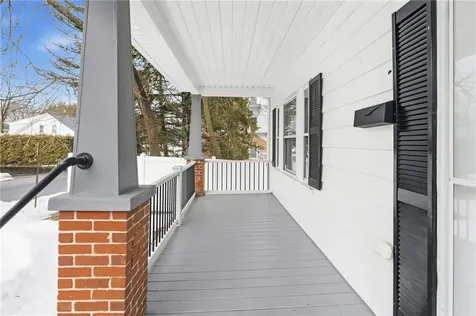 37 West Street West Warwick RI 02893