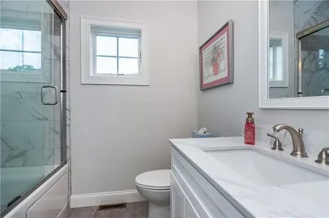 1 Hampton Road Coventry RI 02816