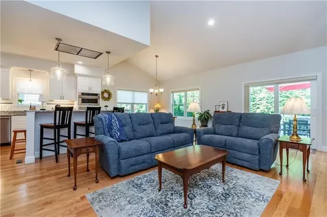 1 Hampton Road Coventry RI 02816