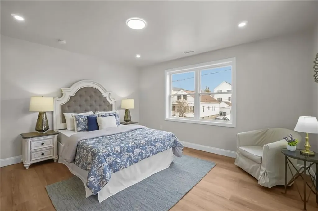 354 Jastram Street Providence RI 02908