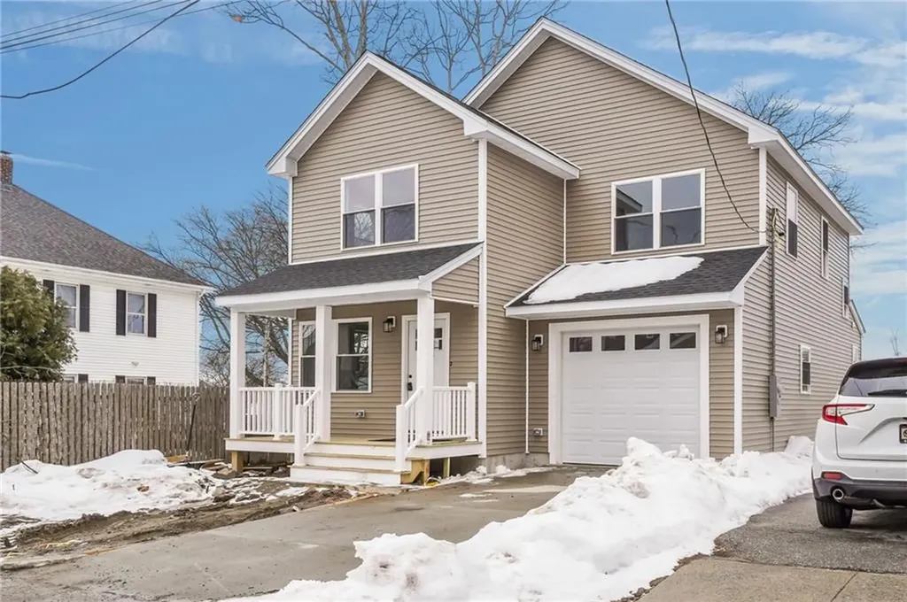 354 Jastram Street Providence RI 02908