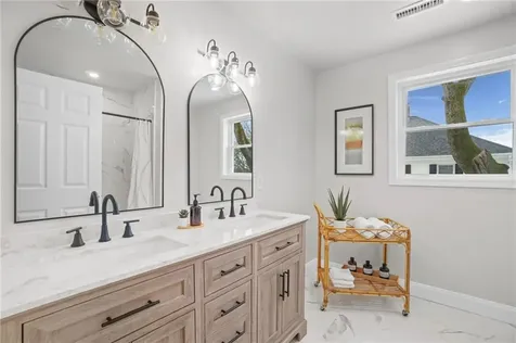 354 Jastram Street Providence RI 02908