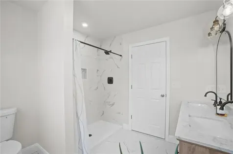 354 Jastram Street Providence RI 02908