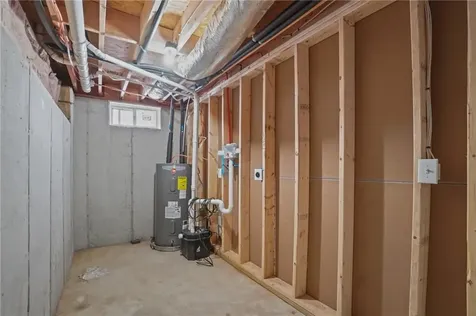 354 Jastram Street Providence RI 02908