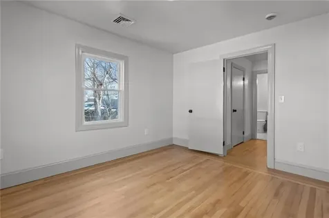 507 Sharon Street Providence RI 02908