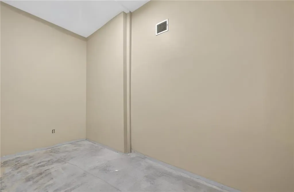 121 Calder Street Cranston RI 02920