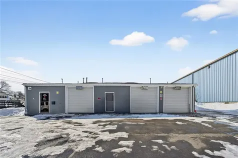 121 Calder Street Cranston RI 02920