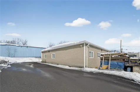 121 Calder Street Cranston RI 02920