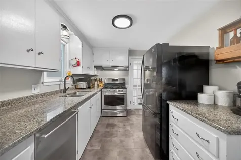 1 Pettine Street Coventry RI 02816