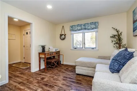255 Seabreeze Drive North Kingstown RI 02852