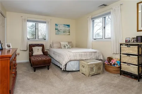 255 Seabreeze Drive North Kingstown RI 02852