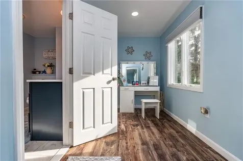 255 Seabreeze Drive North Kingstown RI 02852
