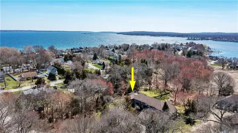 255 Seabreeze Drive North Kingstown RI 02852