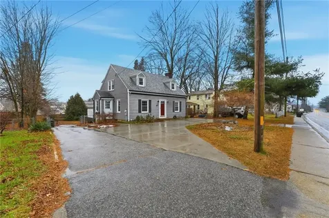 252 South Main Street Coventry RI 02816