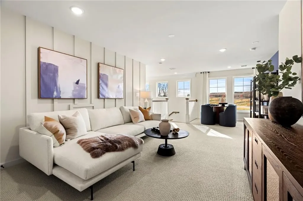 34 East Point Drive East Providence RI 02916