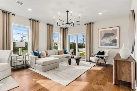 34 East Point Drive East Providence RI 02916