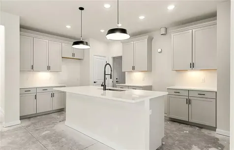 34 East Point Drive East Providence RI 02916