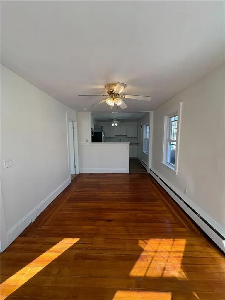 39 Mawney Avenue Warwick RI 02889