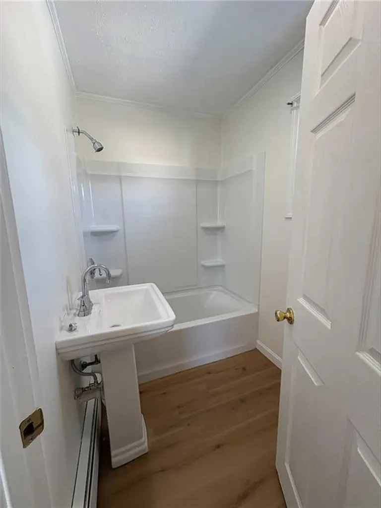 39 Mawney Avenue Warwick RI 02889
