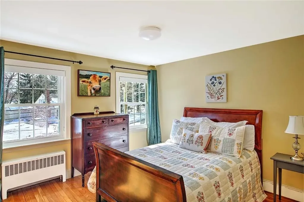 1 Massasoit Avenue Barrington RI 02806