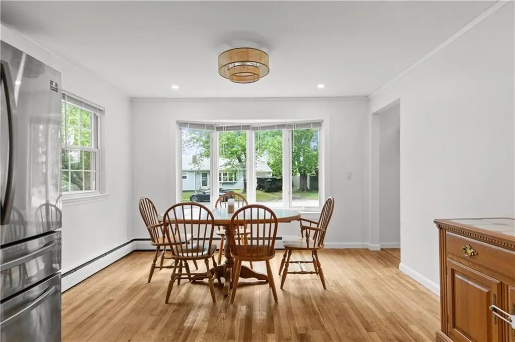 12 Granada Terrace Middletown RI 02842