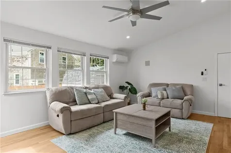 12 Granada Terrace Middletown RI 02842
