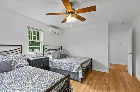 12 Granada Terrace Middletown RI 02842