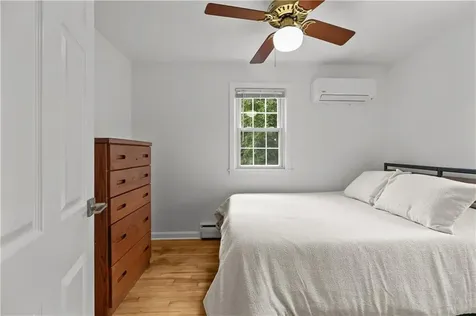 12 Granada Terrace Middletown RI 02842