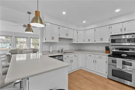 12 Granada Terrace Middletown RI 02842