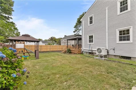 12 Granada Terrace Middletown RI 02842