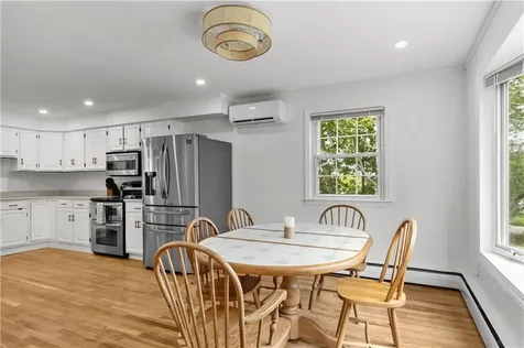 12 Granada Terrace Middletown RI 02842