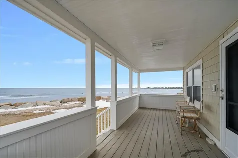 28 Glenwood Avenue Narragansett RI 02882