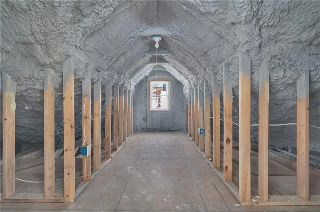 79 Suburban Parkway Warwick RI 02889