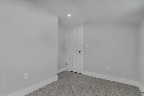 79 Suburban Parkway Warwick RI 02889