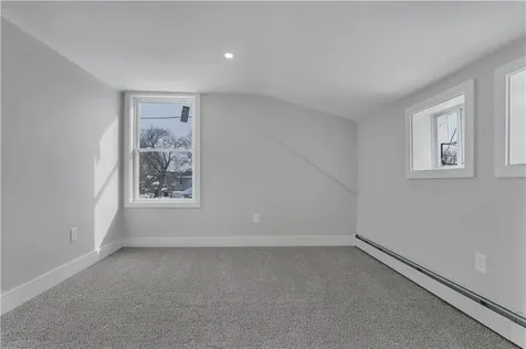 79 Suburban Parkway Warwick RI 02889