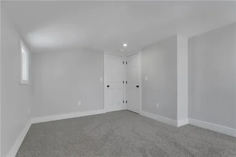 79 Suburban Parkway Warwick RI 02889