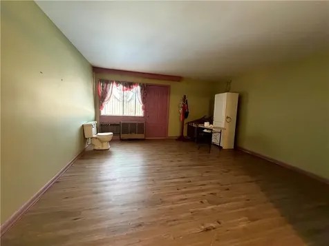 347 Main Road Tiverton RI 02878