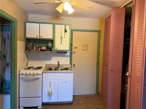 347 Main Road Tiverton RI 02878