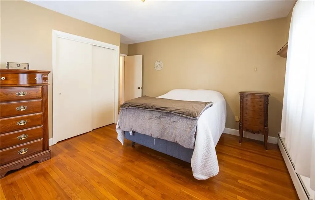 146 Edmond Drive Warwick RI 02886