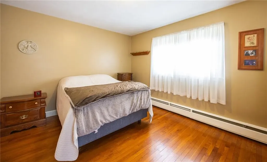 146 Edmond Drive Warwick RI 02886