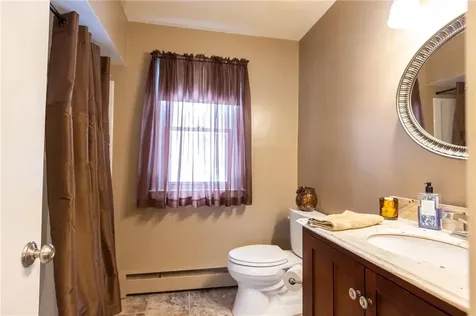 146 Edmond Drive Warwick RI 02886