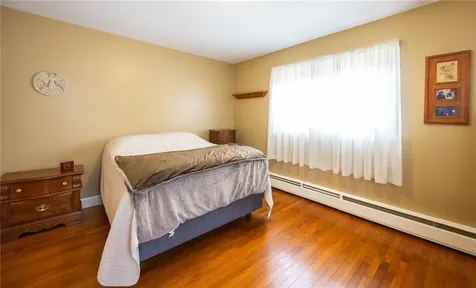 146 Edmond Drive Warwick RI 02886