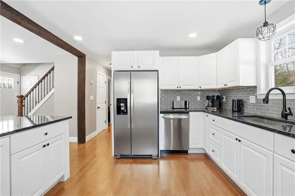 339 Hog House Hill Road Exeter RI 02822