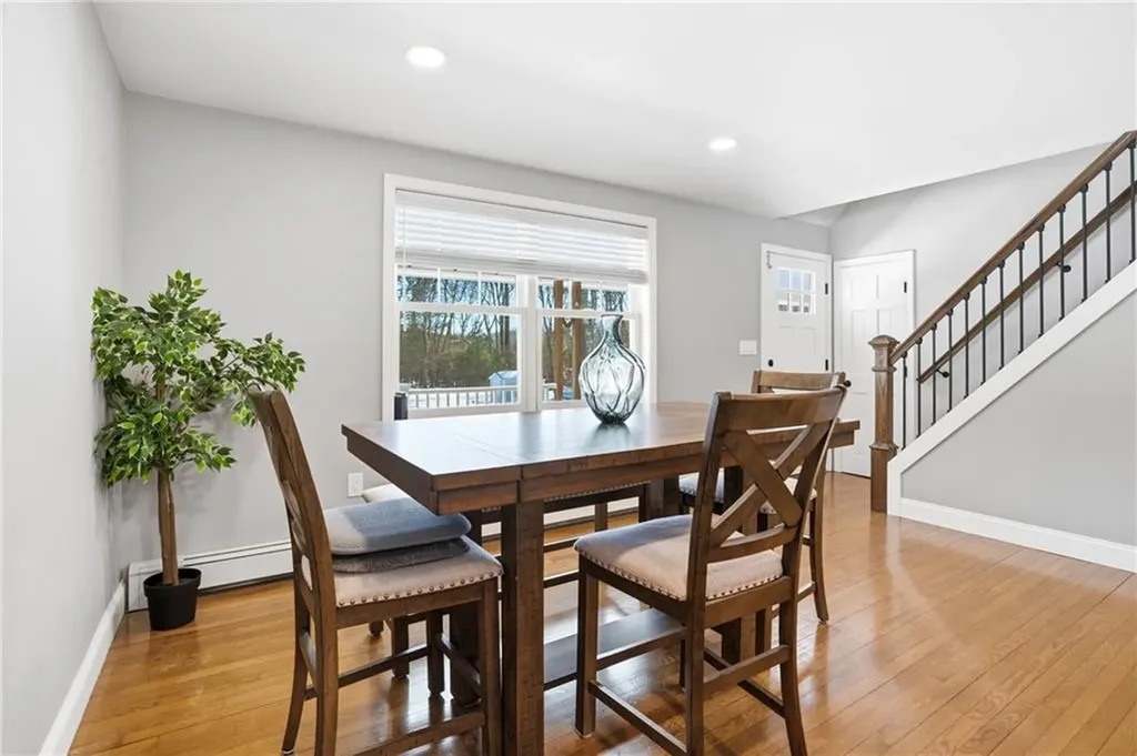 339 Hog House Hill Road Exeter RI 02822