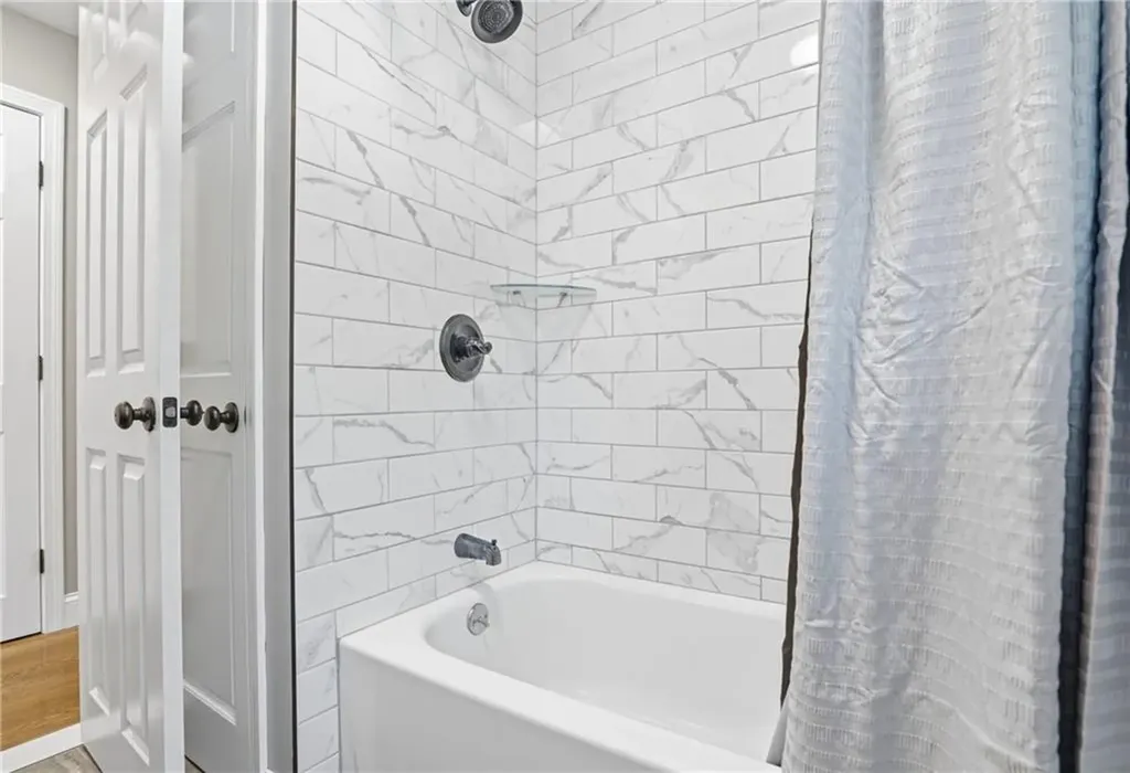 339 Hog House Hill Road Exeter RI 02822