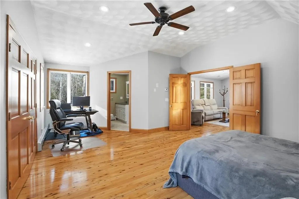 339 Hog House Hill Road Exeter RI 02822